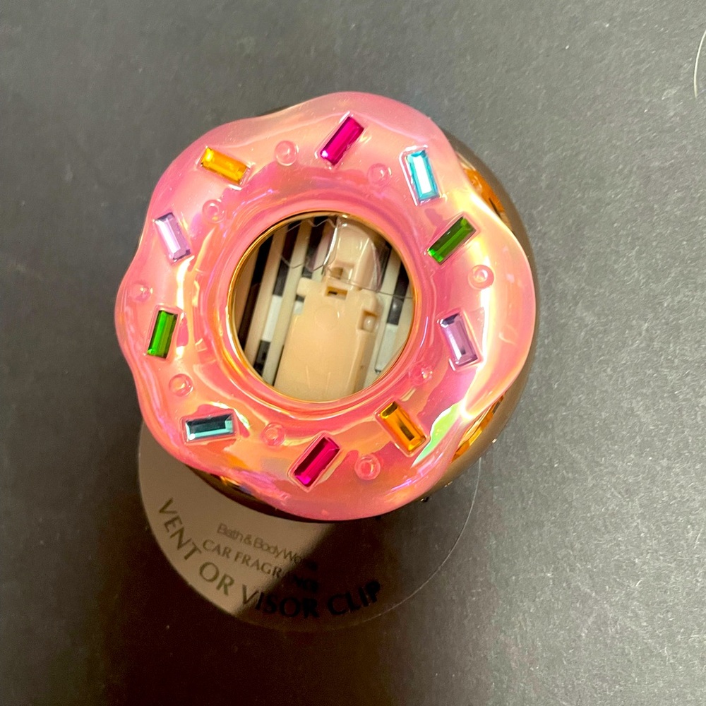 Bath & Body Works Pink Sprinkle Donut Car Vent Fragrance Clip